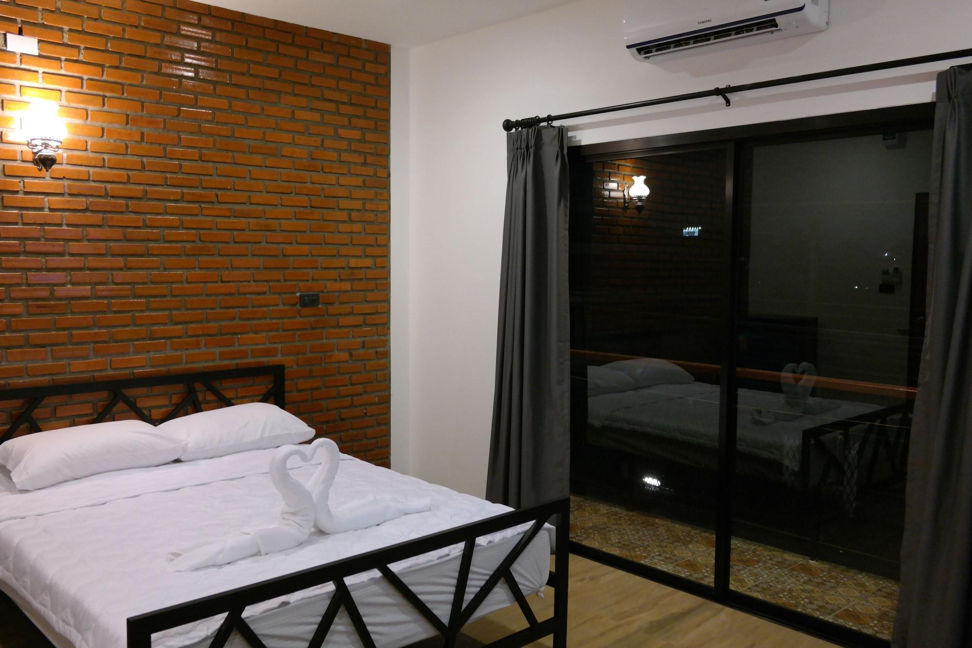 The Connect Chiang Mai Hotel Exterior photo