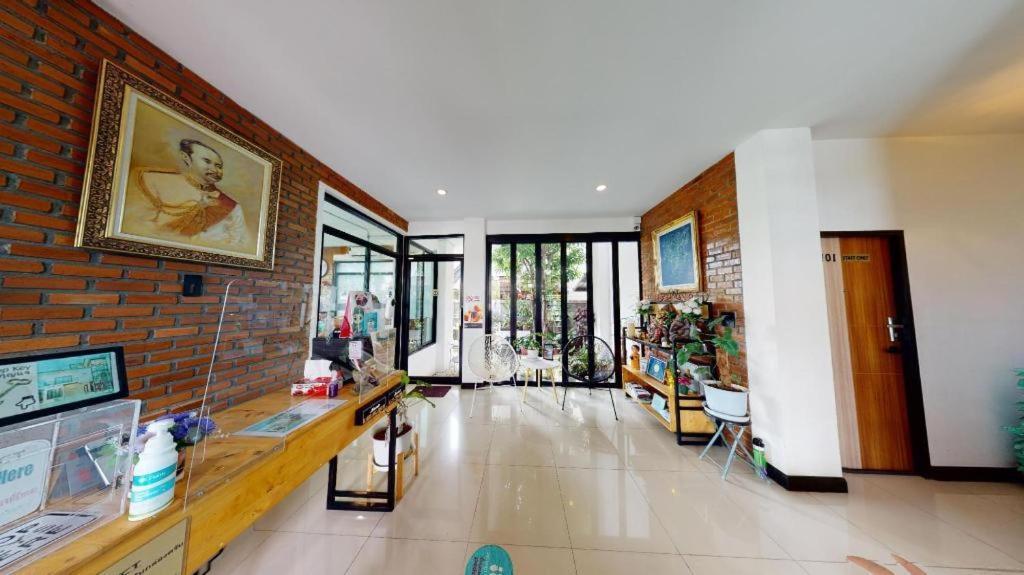 The Connect Chiang Mai Hotel Exterior photo