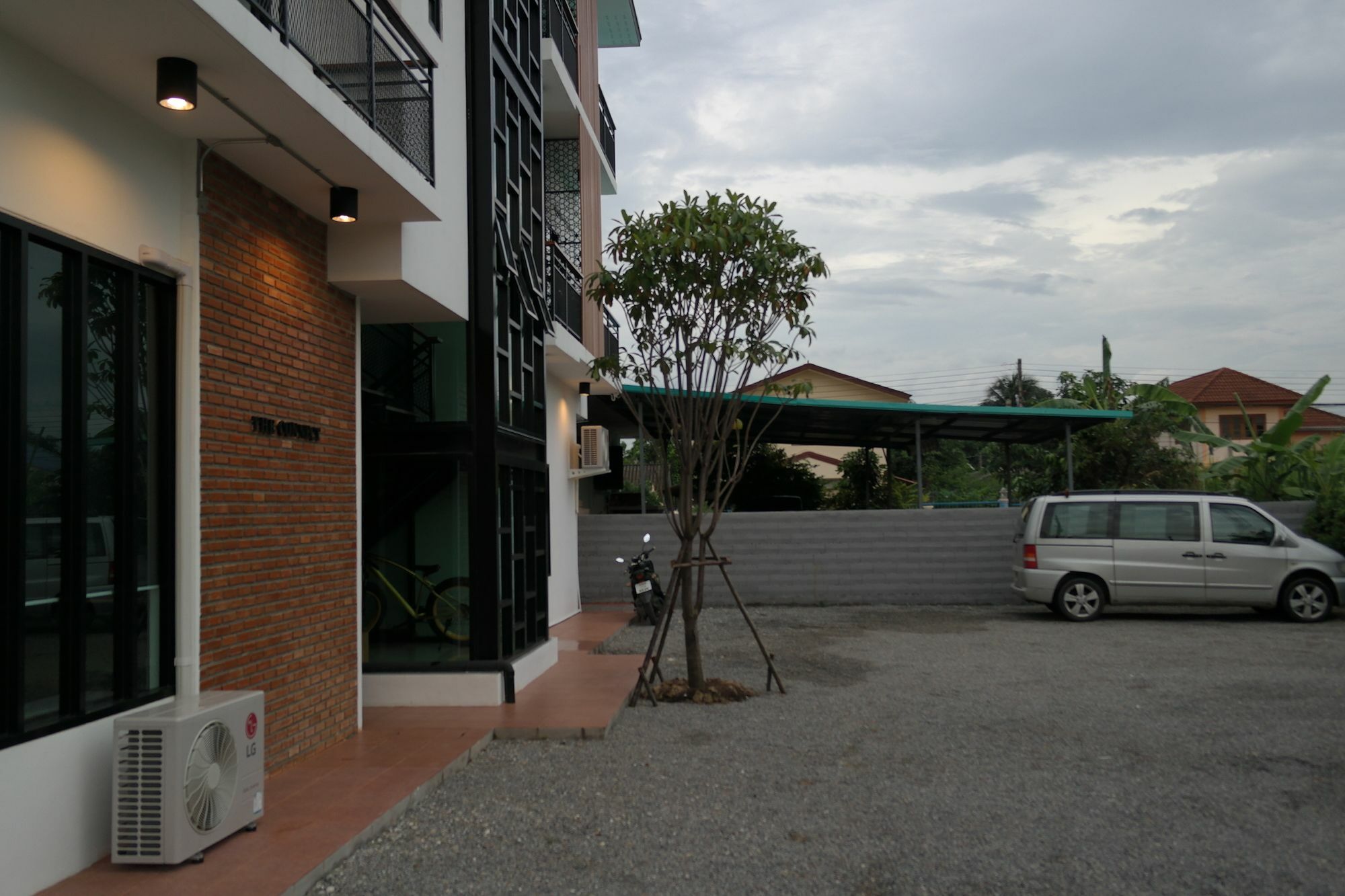 The Connect Chiang Mai Hotel Exterior photo